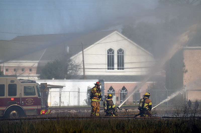 Fire destroys Meadow Gold building